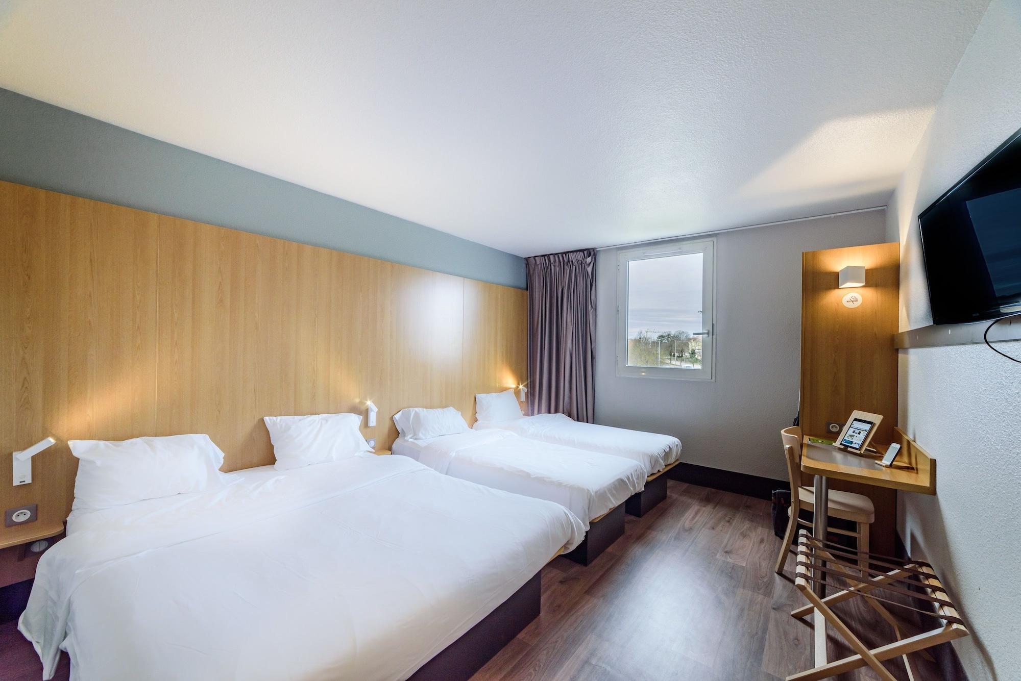 B&B Hotel Besancon Chateaufarine Esterno foto