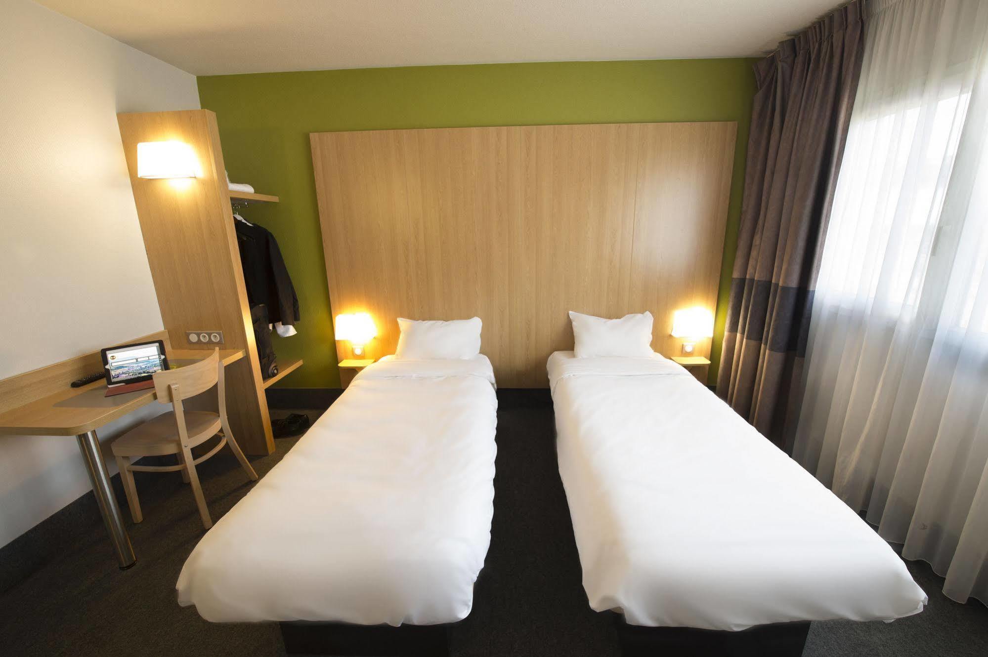 B&B Hotel Besancon Chateaufarine Esterno foto