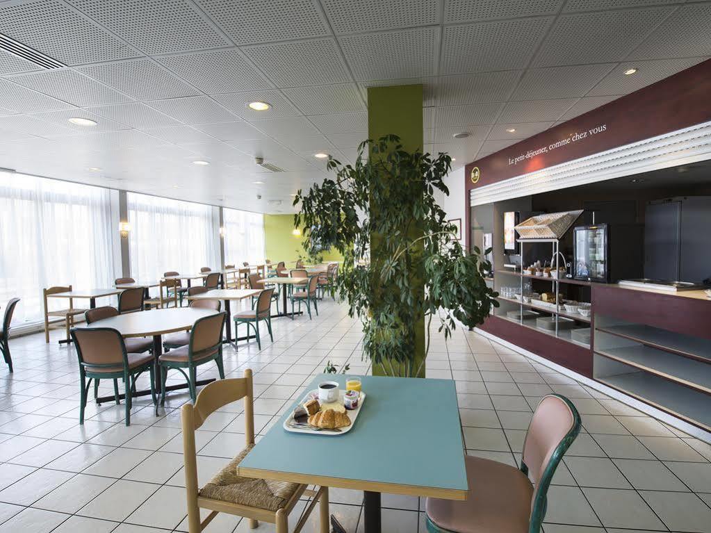 B&B Hotel Besancon Chateaufarine Esterno foto